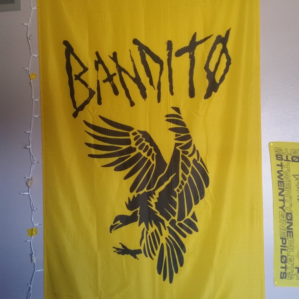twenty one pilots bandito flag